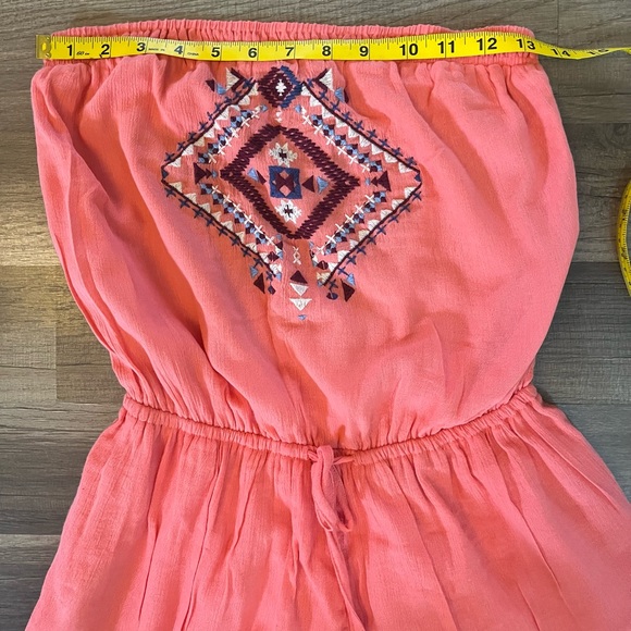 Hollister Strapless Embroidered Romper Coral SZ X Small - Picture 8 of 13
